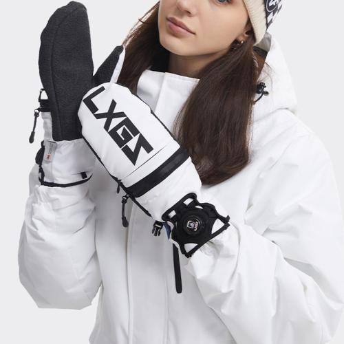 New professional windproof waterproof ski gloves with guard plate half off outdoor sports gloves warm