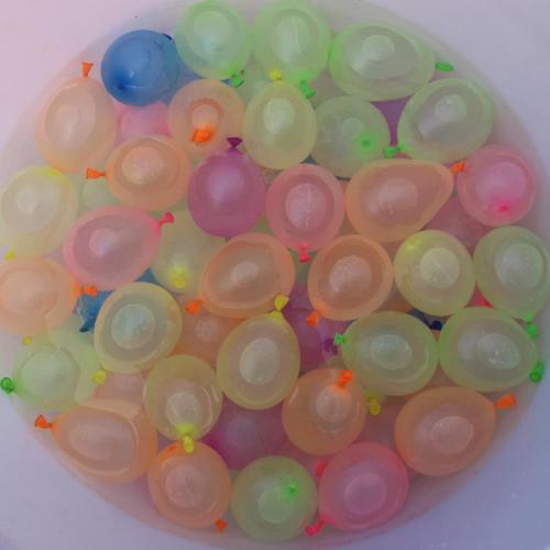 Emulsion Wasserballons, mehrfarbig,  Tasche