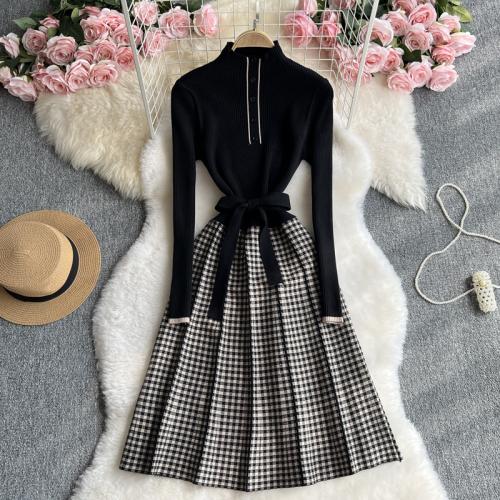 2024 New Long Sleeve Knitted Single-breasted Slim-fit Neck Elegant Mid-length French Style dress