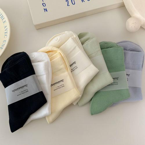 Coton peigné Chaussette de cheville de femmes plus de couleurs pour le choix : Paire