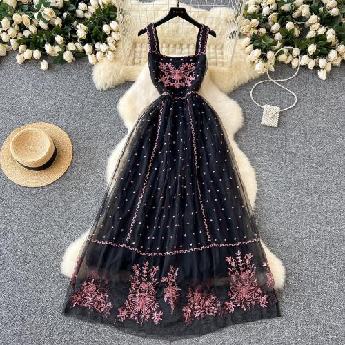 Retro Elegant Dress Women's Summer Embroidered Square Collar Sling Tight Waist Mesh dress