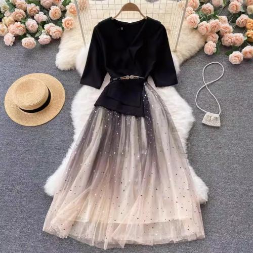 Summer New Mesh Dress Women's Stitching Slim-fit Waist Mid-length Dress