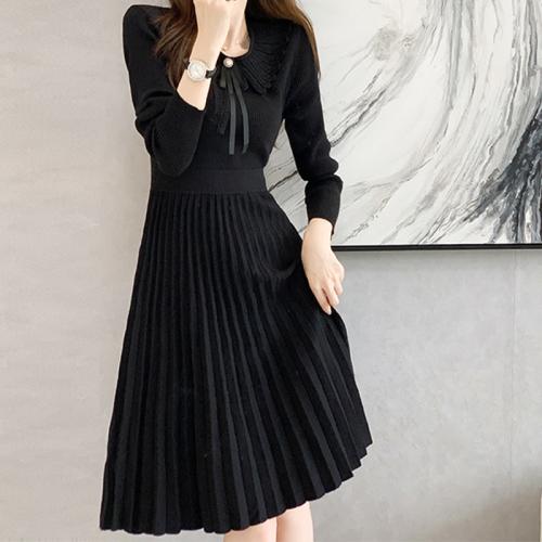 Black Dress Autumn and Winter New Solid Color Long Sleeve Sweater Skirt High Waist