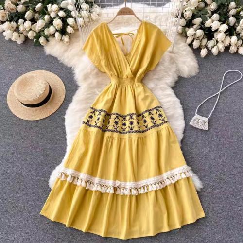 Bohemian Vintage Ethnic Style Embroidery Tassel Slim Fit Mid-length Vacation dress