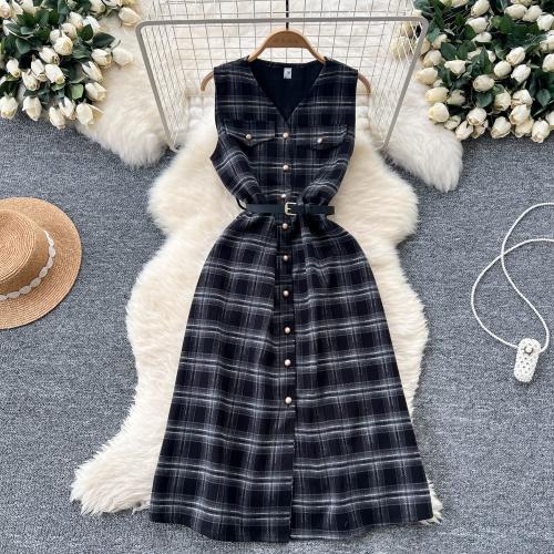 French Style Vintage Waisted V-neck Sleeveless Plaid Woolen dress Women's Long Dress with Strap