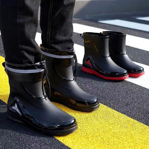 Men's Short Thickened Waterproof Rain Boots Fashionable Work Shoes Anti-slip Rubber Shoes