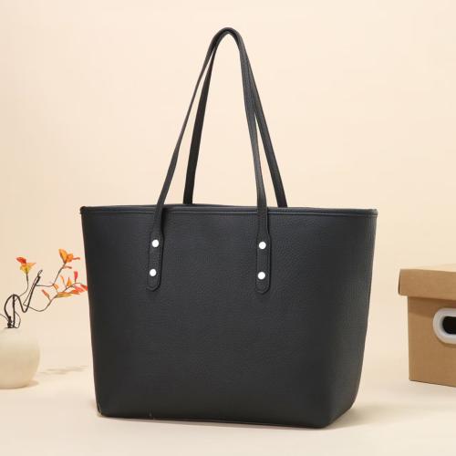PU Leather Handbag large capacity & attached with hanging strap Lichee Grain PC