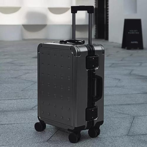 Aluminium Alloy Suitcase Polyester PC