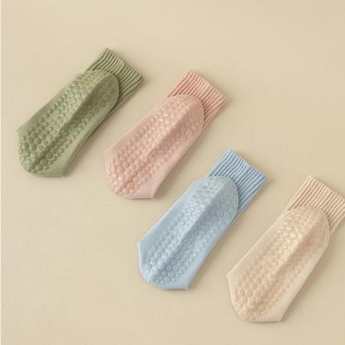 Polyester and Cotton & Silicone Women Yoga Sock antifriction & sweat absorption & anti-skidding Pair