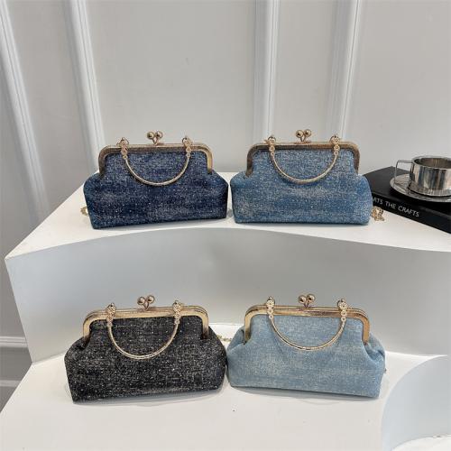 Oxford Shell Shape Crossbody Bag with chain PC