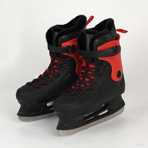 High Carbon Steel & Polypropylene-PP Skate Shoes thicken & thermal & unisex Pair