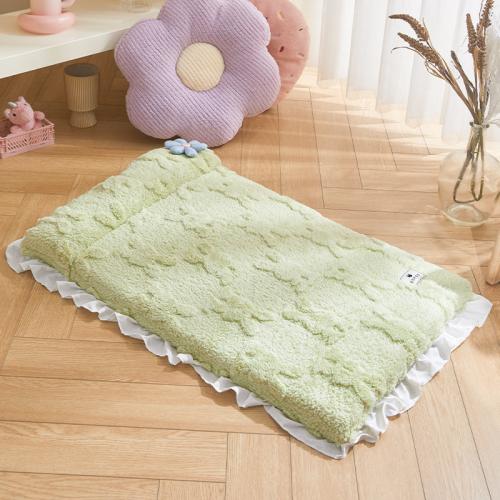 Flannel detachable and washable & Soft Pet Bed thermal PP Cotton & Sponge Cartoon green PC