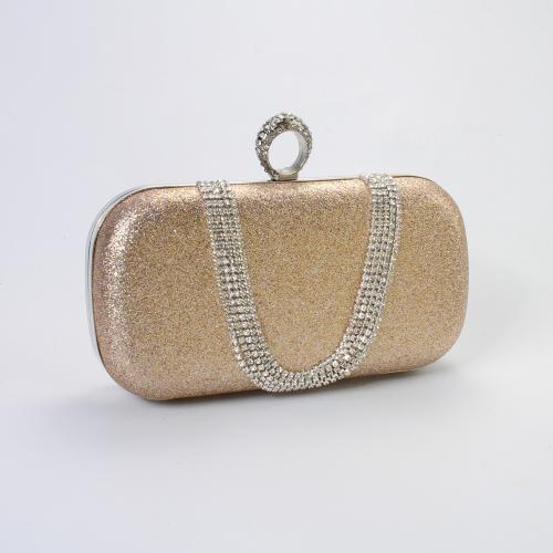 Strass & Poliestere Spojková taška Rosa kus