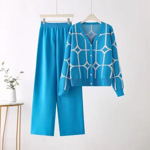 Acrylic Women Casual Set & two piece & loose Pants & top striped Set