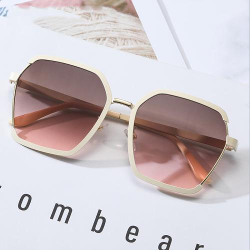 PC-Polycarbonate Sun Glasses anti ultraviolet & sun protection PC