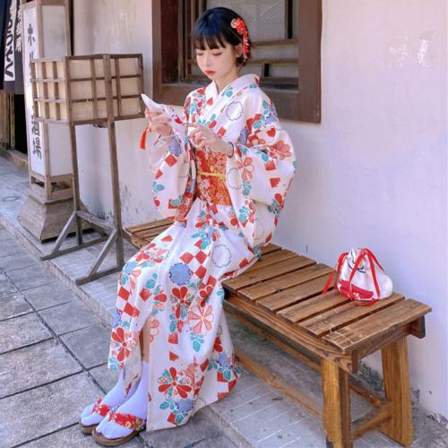 Polyester Kimono kostuum set Afgedrukt veelkleurig : stuk