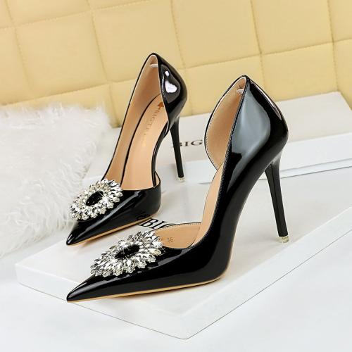 Patent Leather Stiletto High-Heeled Shoes hardwearing & with rhinestone Pair
