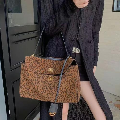 Mikrovlákna PU syntetická kůže & Semiš & Hovězí Taška přes rameno Leopard Kávy kus