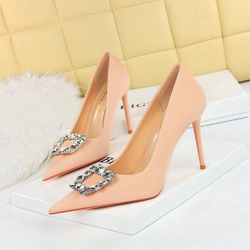 Silk Stiletto High-Heeled Shoes hardwearing & with rhinestone Pair