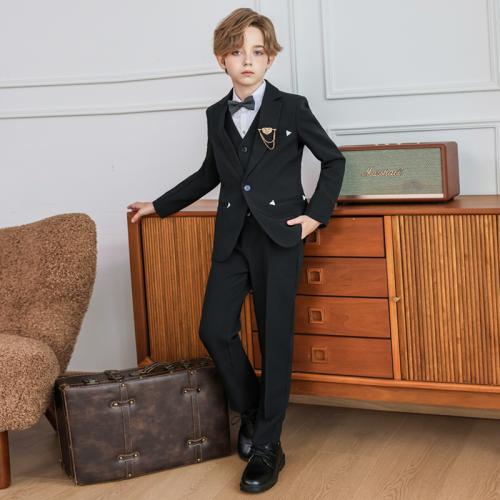 Mixed Fabric & Chemical Fiber & Polyester Boy Leisure Suit Set